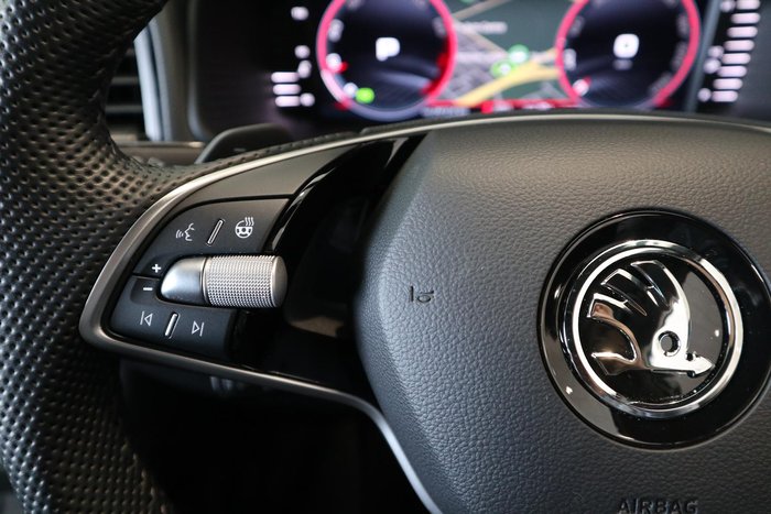 2024 SKODA Karoq 140TSI Sportline