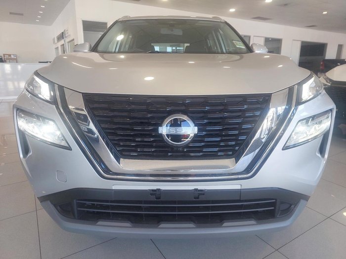 2024 Nissan X-TRAIL ST