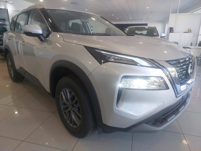 2024 Nissan X-TRAIL ST