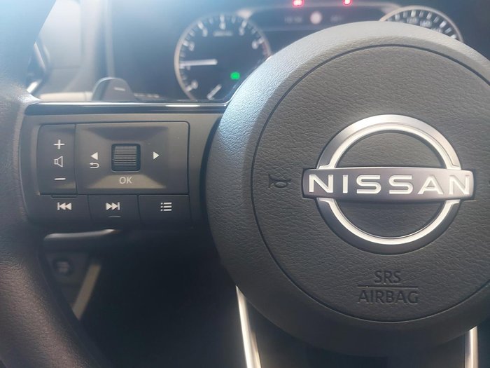 2024 Nissan X-TRAIL ST