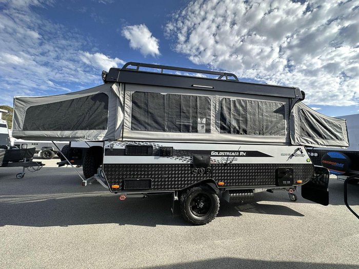 2025 Goldstream Wing 3 St Premium 15'