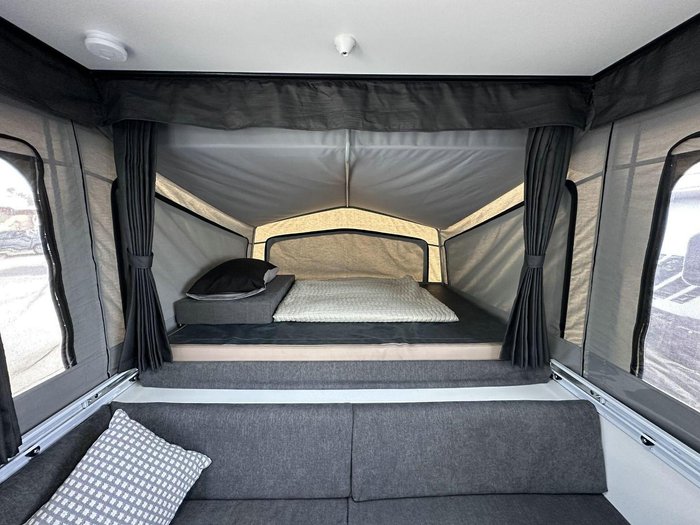 2025 Goldstream Wing 3 St Premium 15'