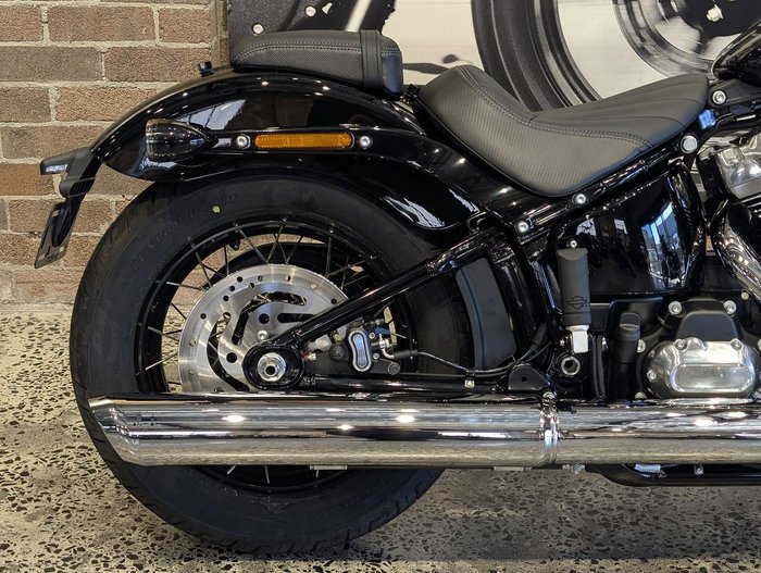 Harley-Davidson Street Bob 117 (FXBB) Softail