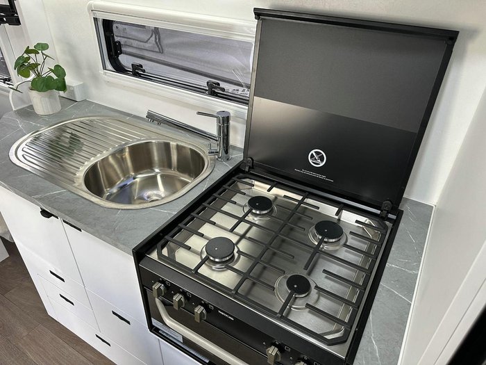 2025 Goldstream 1760 Re Cd Panther Cpx 17'6