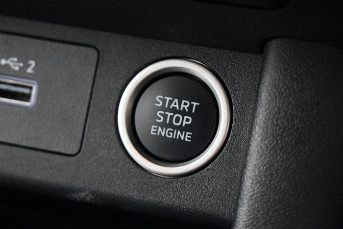 2025 Mitsubishi Triton GSR