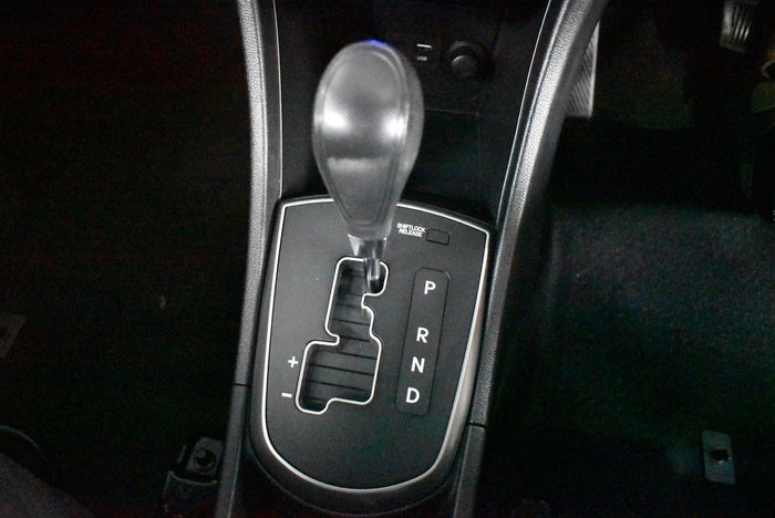 2016 Hyundai Accent Active