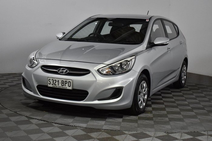 2016 Hyundai Accent Active