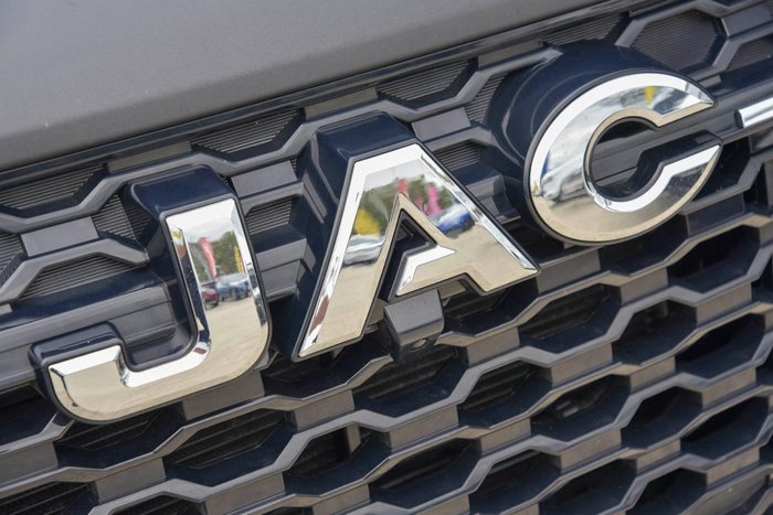 2024 JAC T9 Oasis 4X4 On Demand Salt Bush