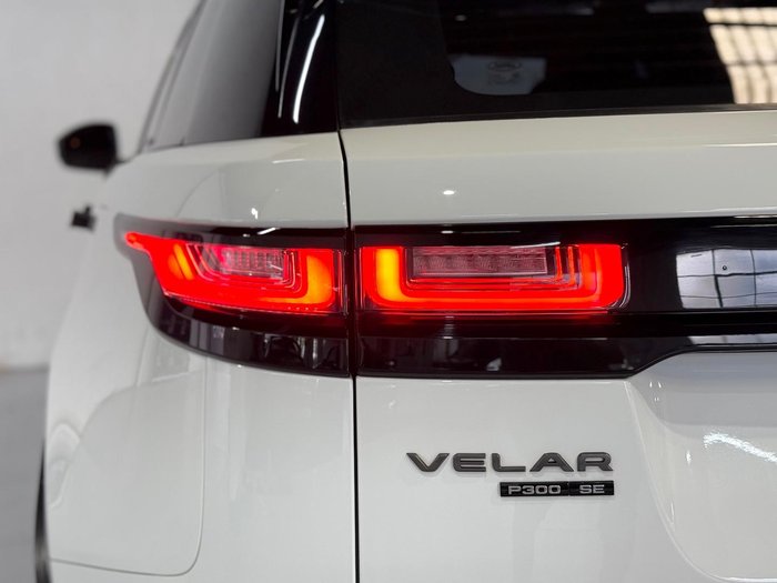 2018 Land Rover Range Rover Velar P300 R-Dynamic SE L560 MY19.5 AWD Fuji White