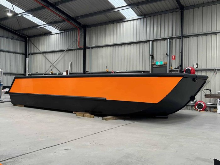 2025 COMMERCIAL Workboat