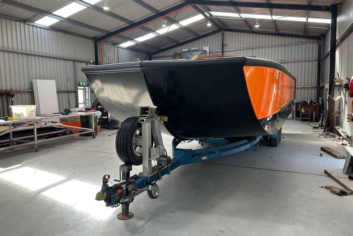 2025 COMMERCIAL Workboat