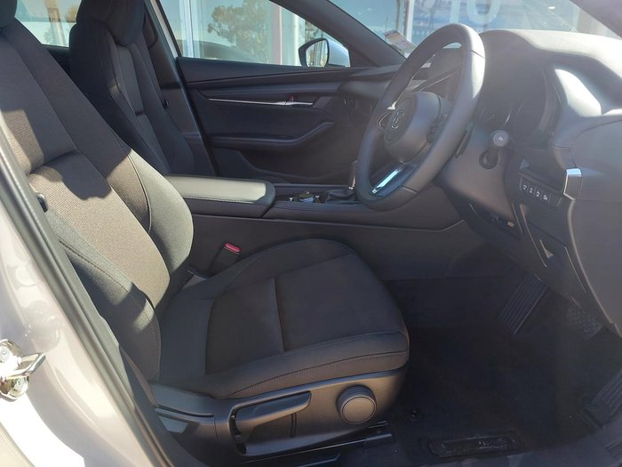 2024 Mazda 3 G20 Evolve