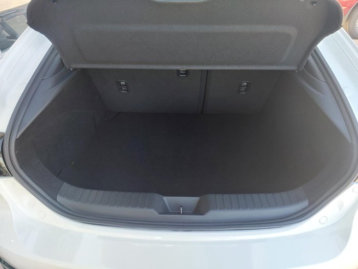 2024 Mazda 3 G20 Evolve