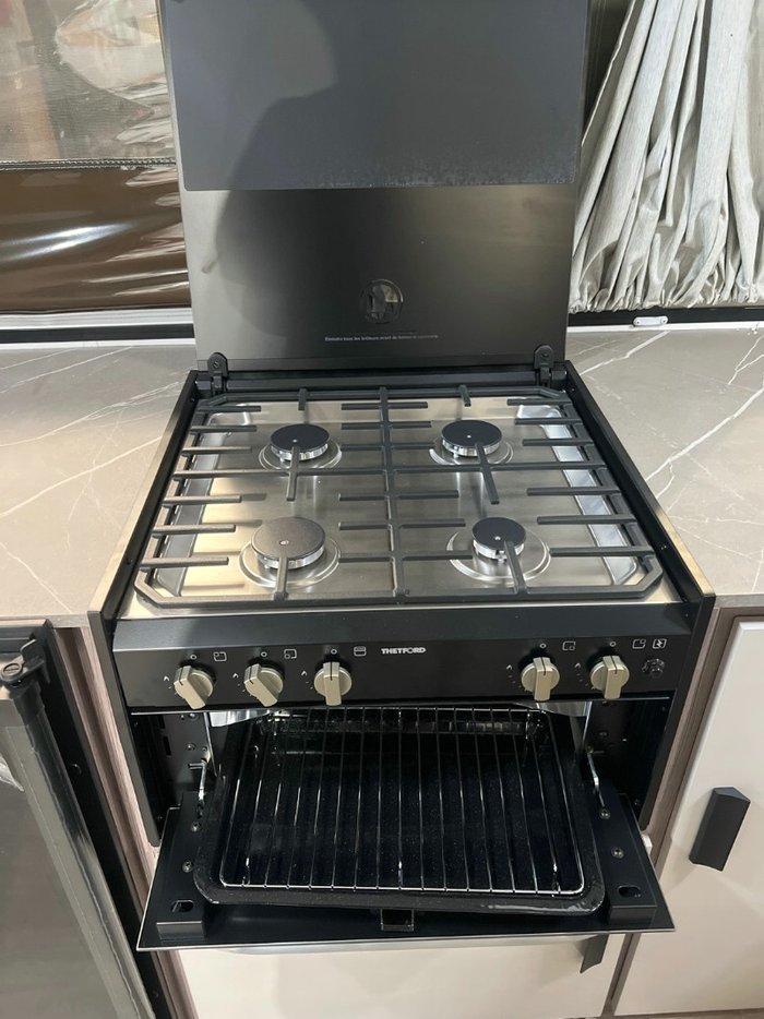 2025 JAYCO PENGUIN OB.CP-MY25