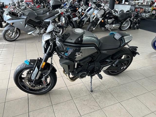 2022 CFMOTO 700 CL-X Sport CL-X Black