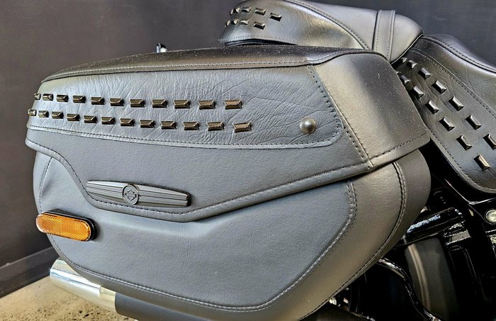 2024 Harley-Davidson Heritage Classic 114 (FLHCS) Softail Black