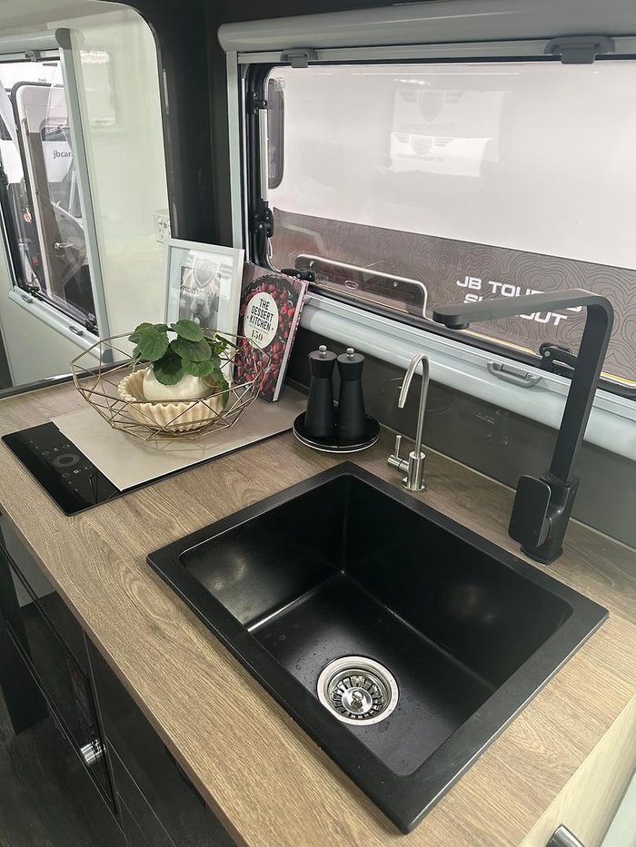 2025 JB Caravans Touring Queen Bed