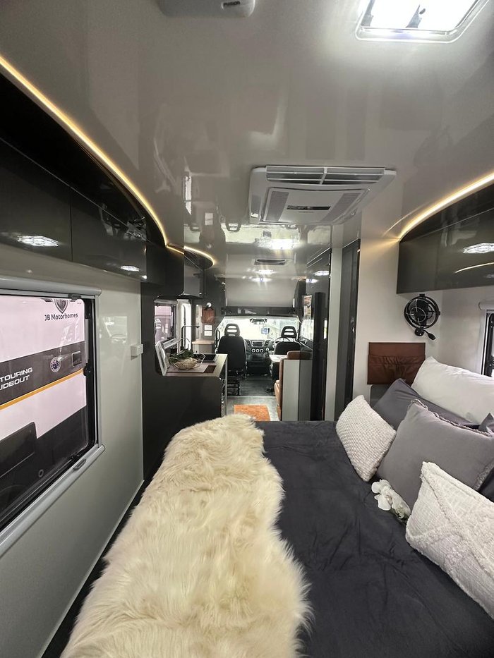 2025 JB Caravans Touring Queen Bed