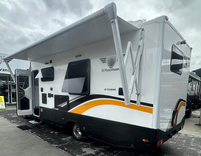 2025 JB Caravans Touring Queen Bed
