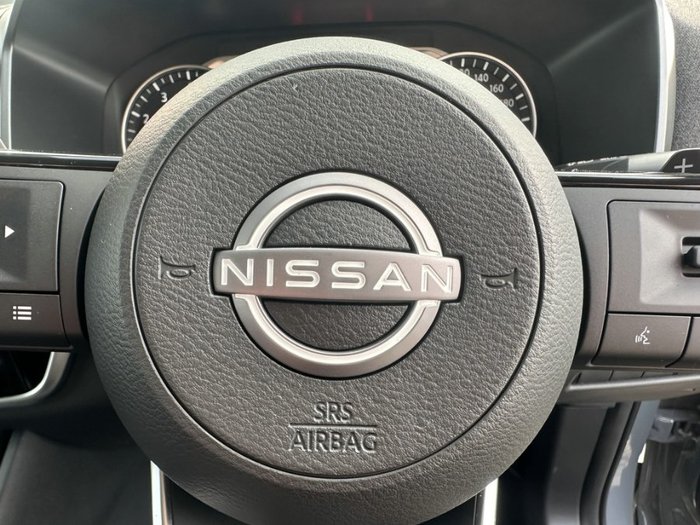 2025 Nissan QASHQAI ST-L