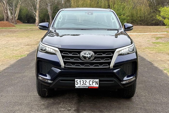 2022 Toyota Fortuner GX