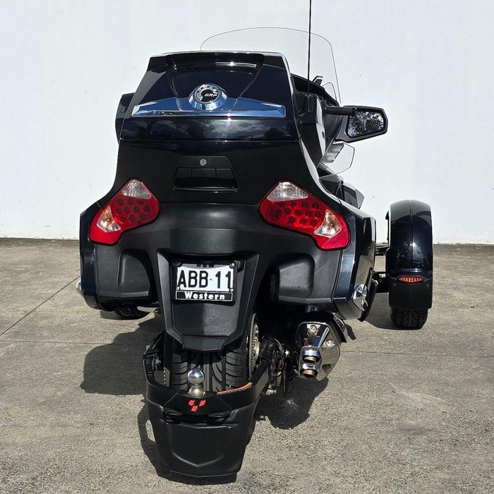 2010 Can-Am Spyder RT-S SE5 Spyder RT-S Black