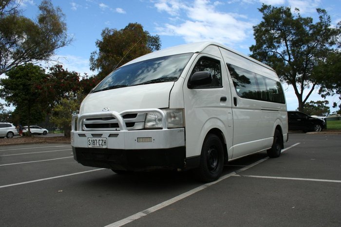 2007 Toyota Hiace Commuter KDH223R MY08 French Vanilla