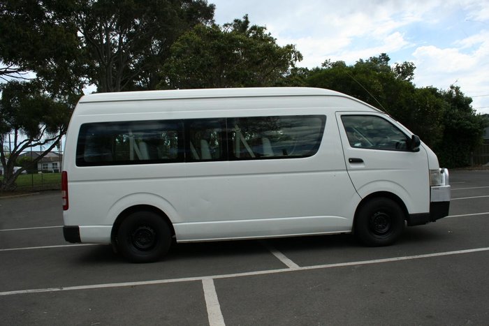 2007 Toyota Hiace Commuter KDH223R MY08 French Vanilla