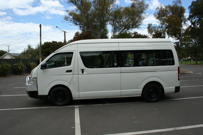 2007 Toyota Hiace Commuter KDH223R MY08 French Vanilla