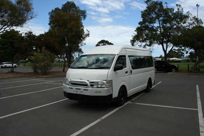 2007 Toyota Hiace Commuter KDH223R MY08 French Vanilla