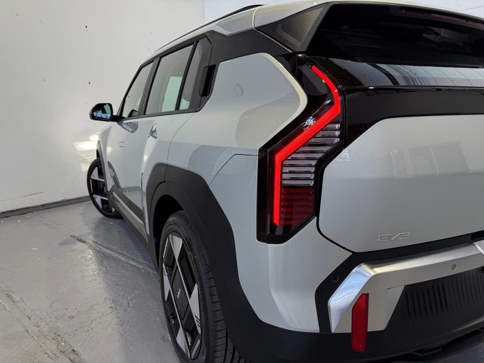 2025 Kia EV3 Earth Long Range