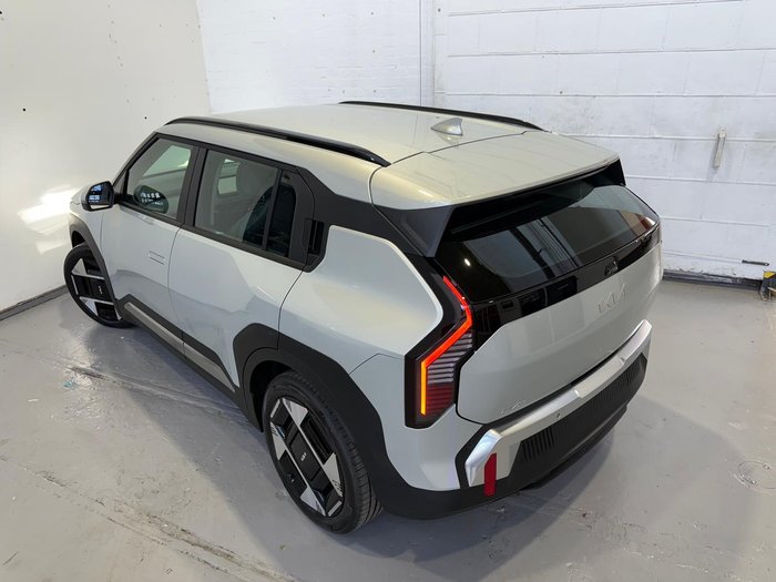 2025 Kia EV3 Earth Long Range
