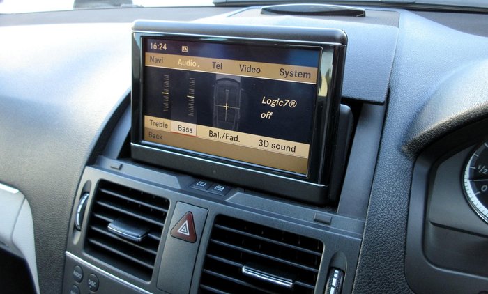 2011 Mercedes-Benz C-Class C300 Avantgarde
