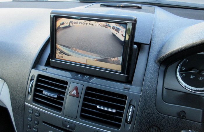 2011 Mercedes-Benz C-Class C300 Avantgarde