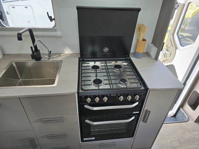 2024 JAYCO OPTIMUM FA.25-3.OP-MY23 SILVER