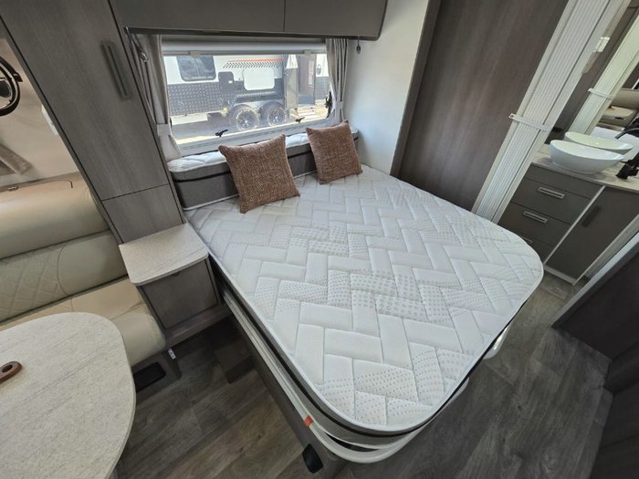 2024 JAYCO OPTIMUM FA.25-3.OP-MY23 SILVER