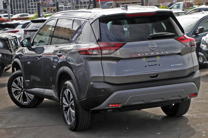 2025 Nissan X-TRAIL ST-L e-POWER