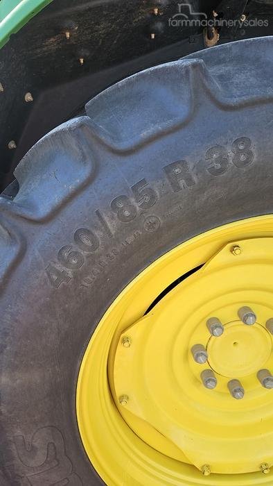 2020 John Deere 6120M