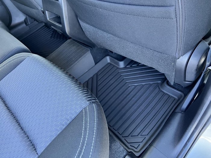 2023 Mitsubishi Outlander LS
