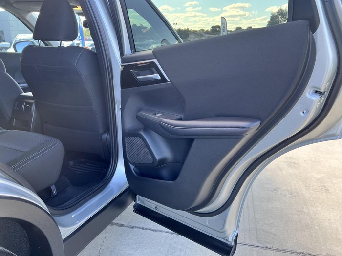 2023 Mitsubishi Outlander LS