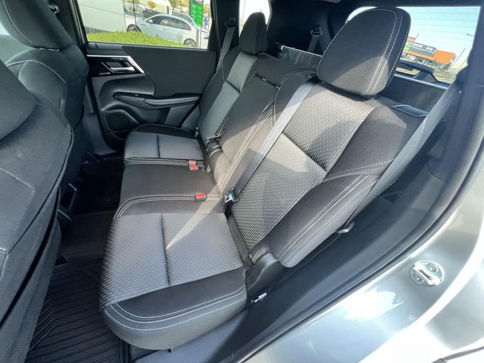 2023 Mitsubishi Outlander LS