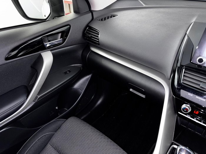 2021 Mitsubishi Eclipse Cross PHEV ES