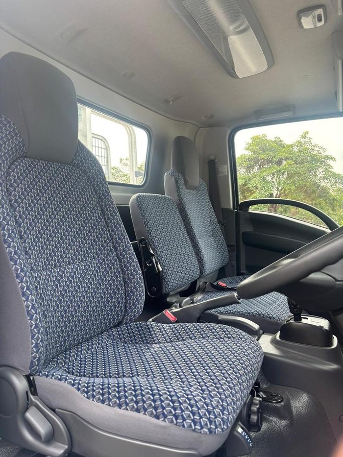 2024 Isuzu N Series NPR 65/45-190 White