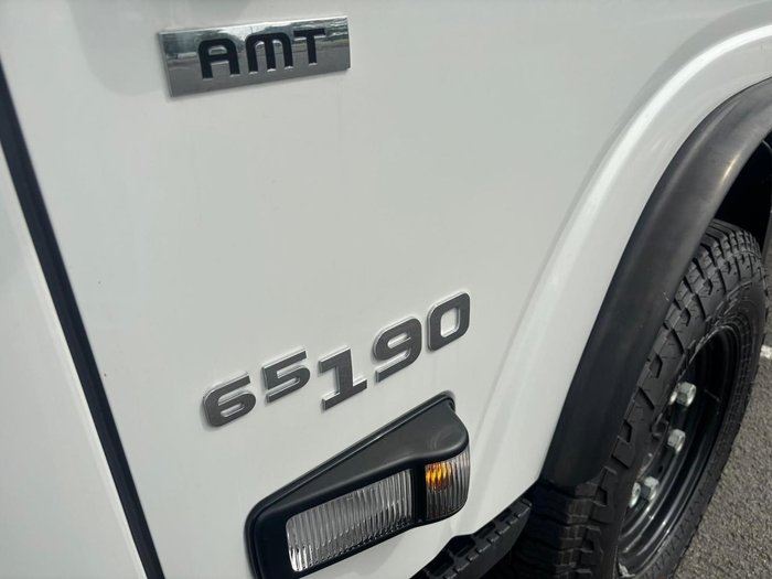 2024 Isuzu N Series NPR 65/45-190 White
