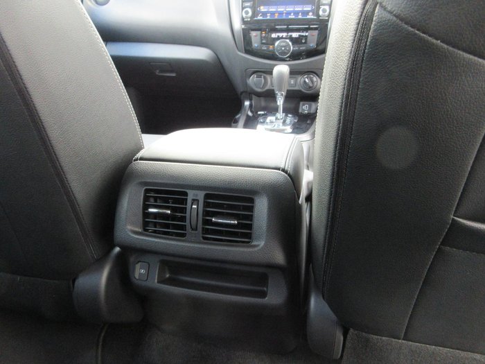 2025 Nissan Navara PRO-4X