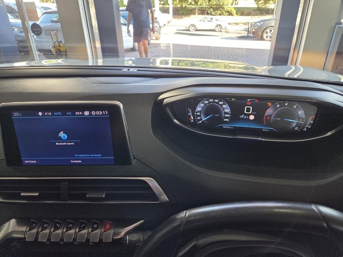 2018 Peugeot 3008 Allure