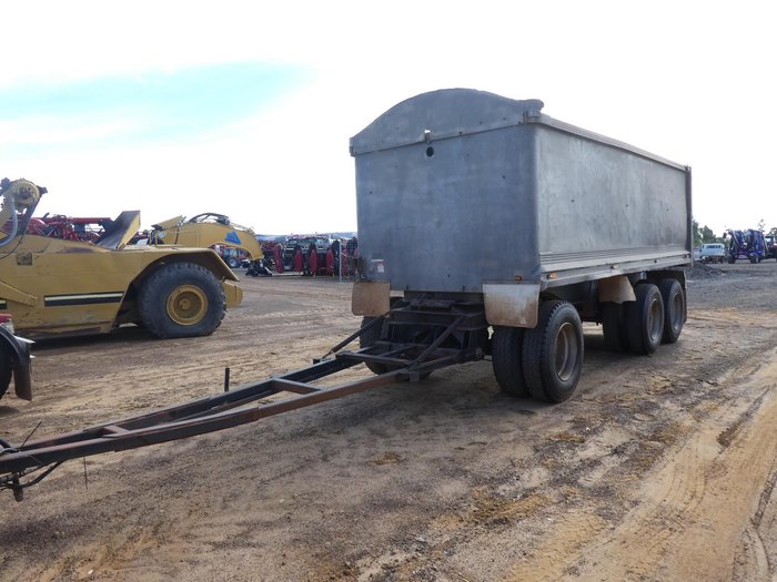 2007 International 9900 Eagle WHITE