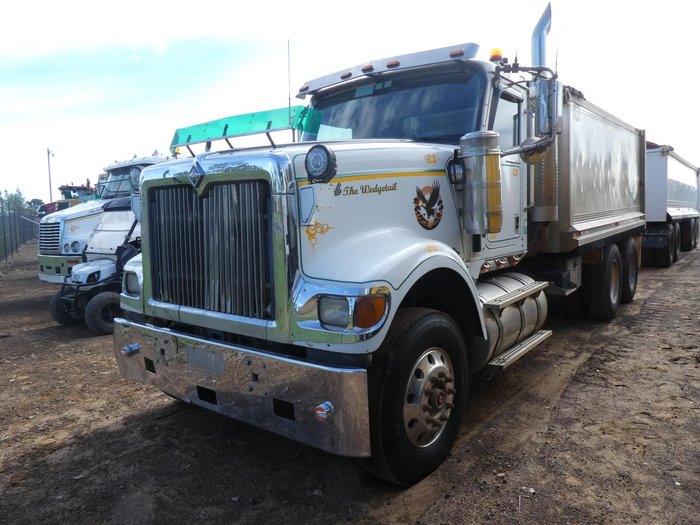 2007 International 9900 Eagle WHITE