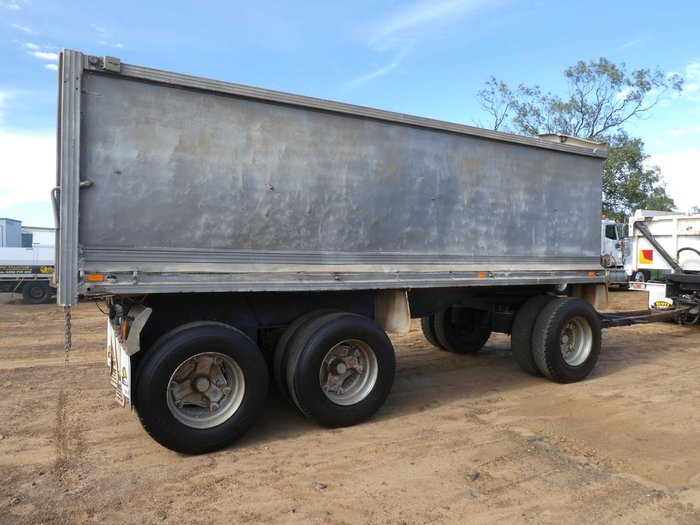 2007 International 9900 Eagle WHITE