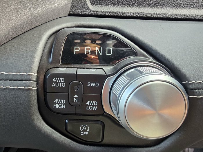 2024 RAM 1500 Laramie Sport RamBox